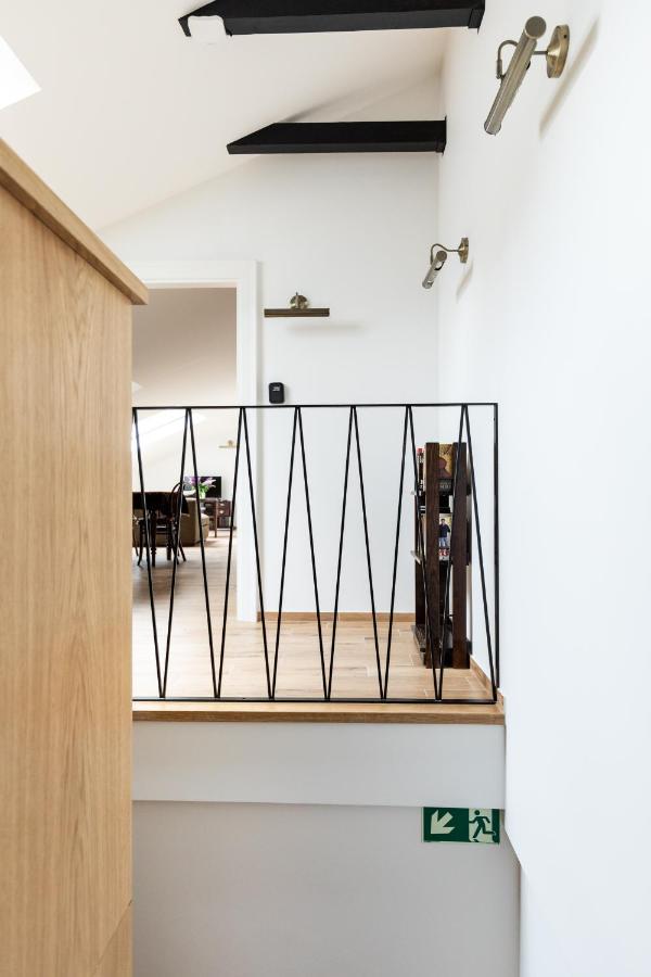 Palac Zieleniewskich Apartamenty Sw Marka 31 Krakow Dış mekan fotoğraf