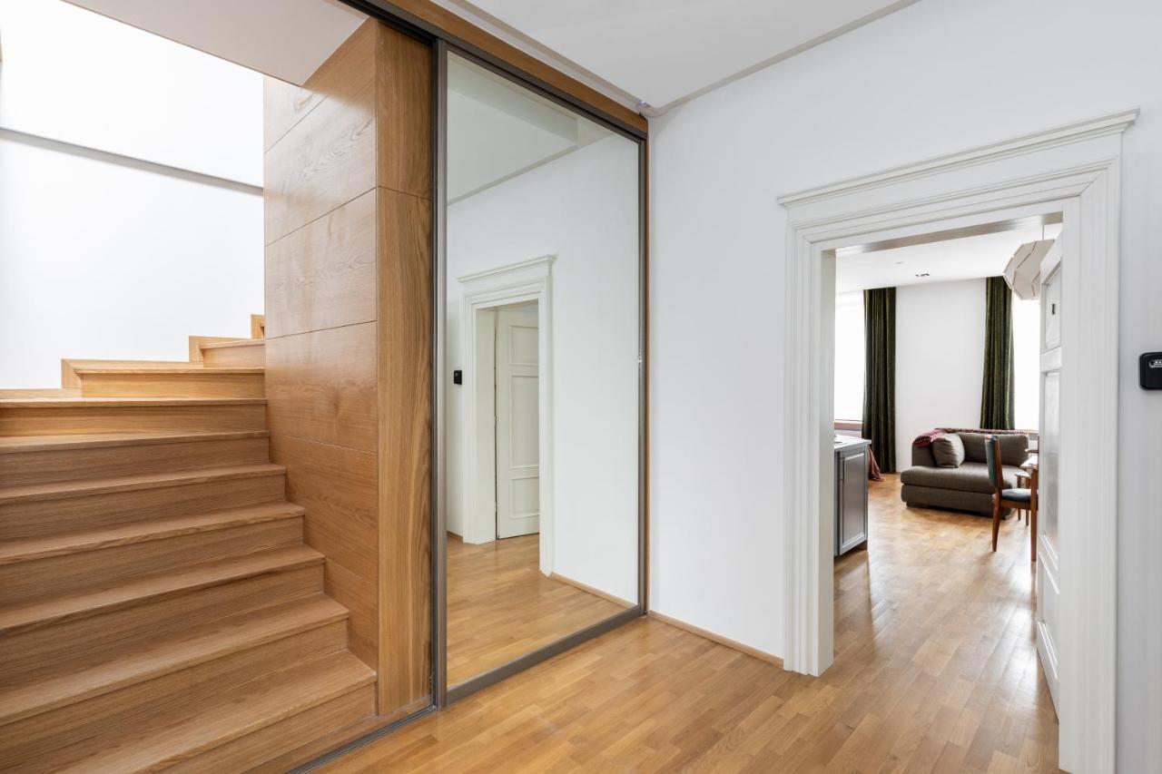 Palac Zieleniewskich Apartamenty Sw Marka 31 Krakow Dış mekan fotoğraf